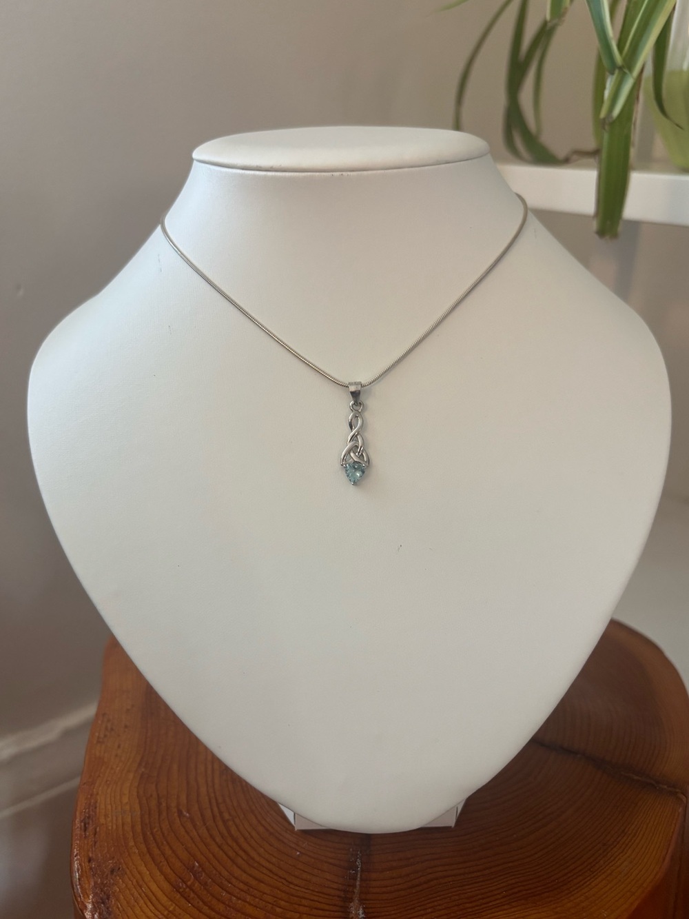 Celtic Infinity Knot Heart Pendant Necklace Blue Stone 925 Italy Snake Chain